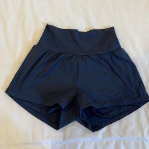 HALARA athletic shorts